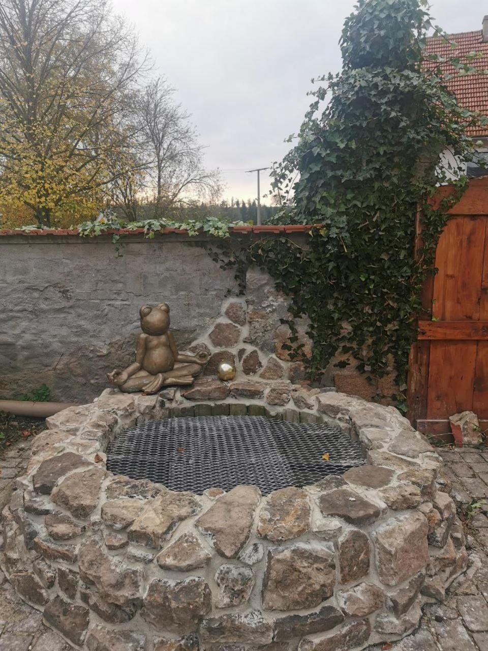 Gaestehaus Zum Gesundheitszentrum Matz Sulzdorf an der Lederhecke Eksteriør bilde